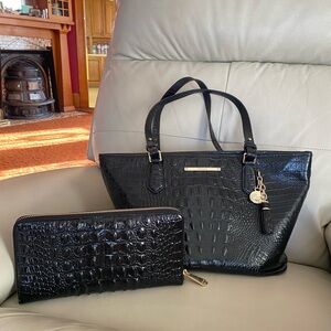 Black Melbourne Brahmin Purse and Matching Wallet Set